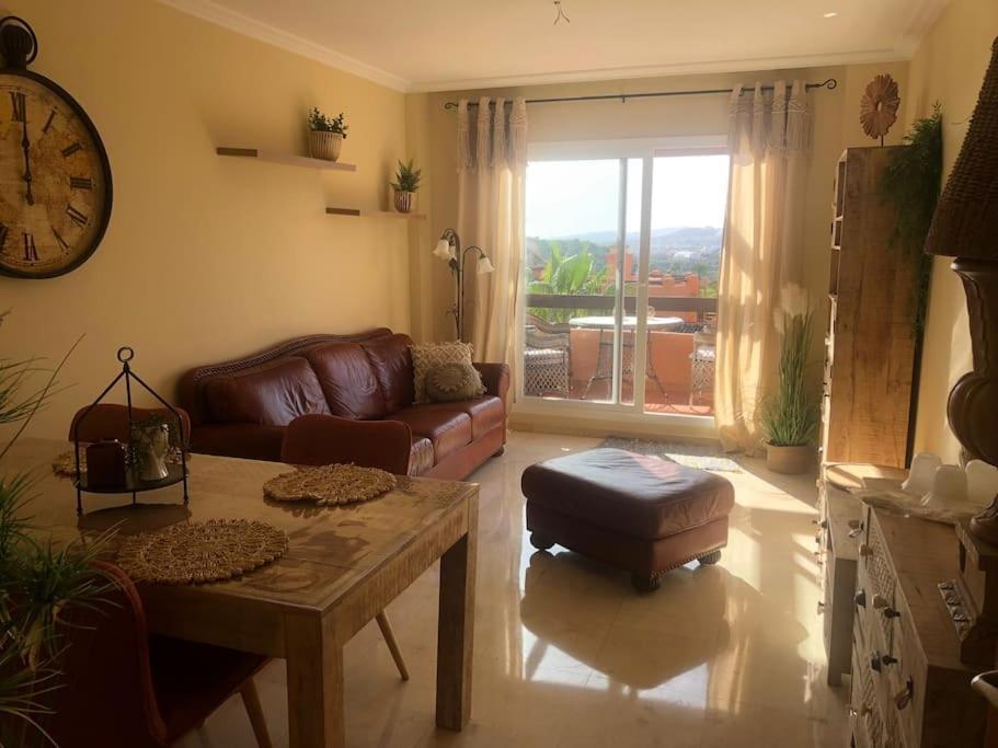 Schoenes Penthouse Mit Meerblick Pura Vida Bahia de Casares المظهر الخارجي الصورة